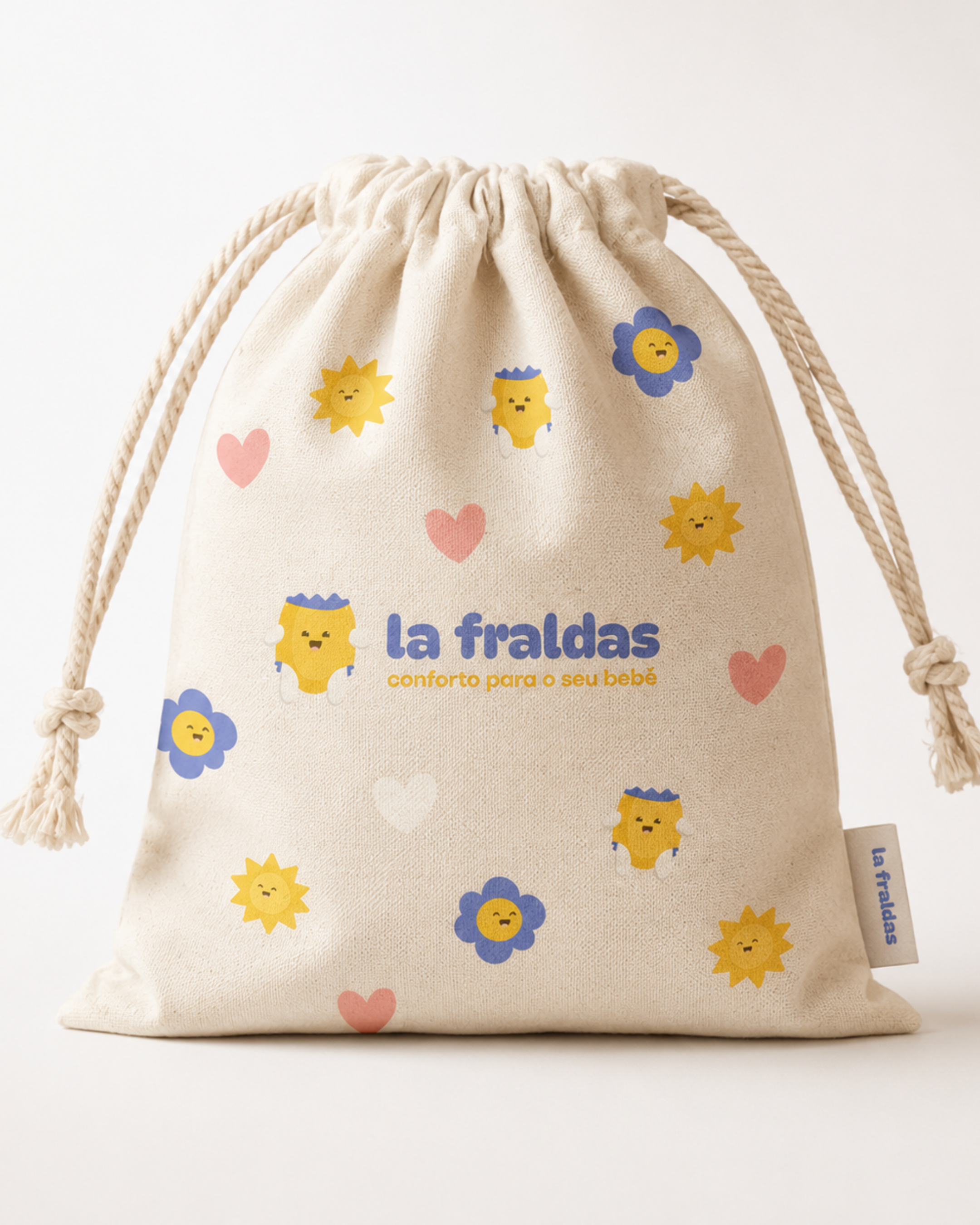 Aplicação de identidade visual da marca La Fraldas criada pela Duna